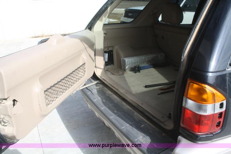 image for item F2869 2002 Honda Passport