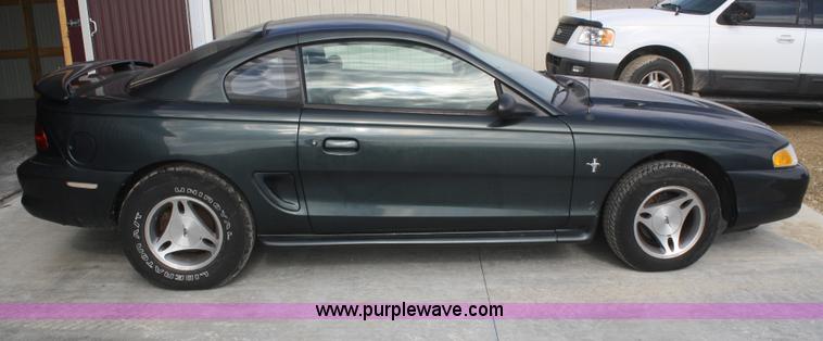 image for item F2870 1998 Ford Mustang