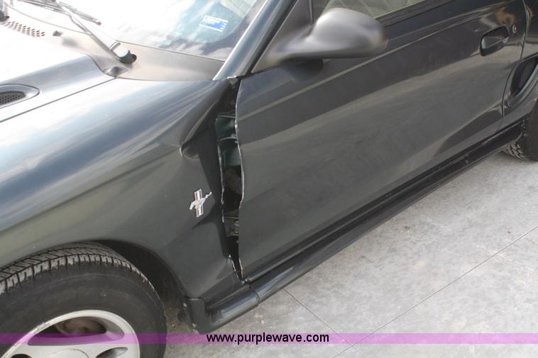 image for item F2870 1998 Ford Mustang