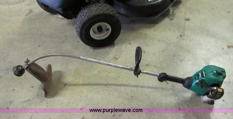 image for item F4702 Lawn and Garden equipment