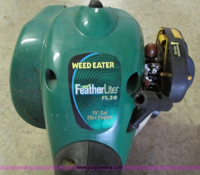 image for item F4702 Lawn and Garden equipment