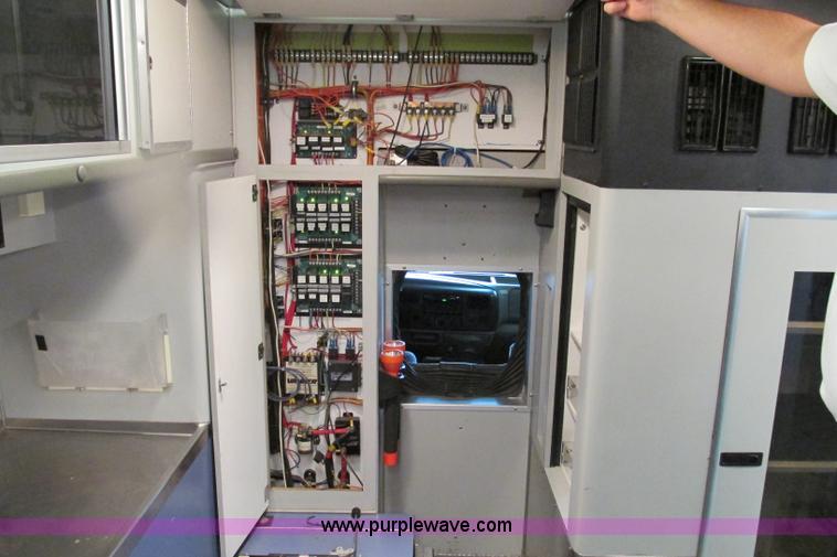 image for item F4704 2003 Ford F350 XL Super Duty ambulance