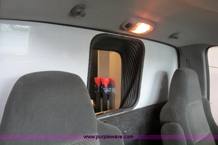 image for item F4704 2003 Ford F350 XL Super Duty ambulance