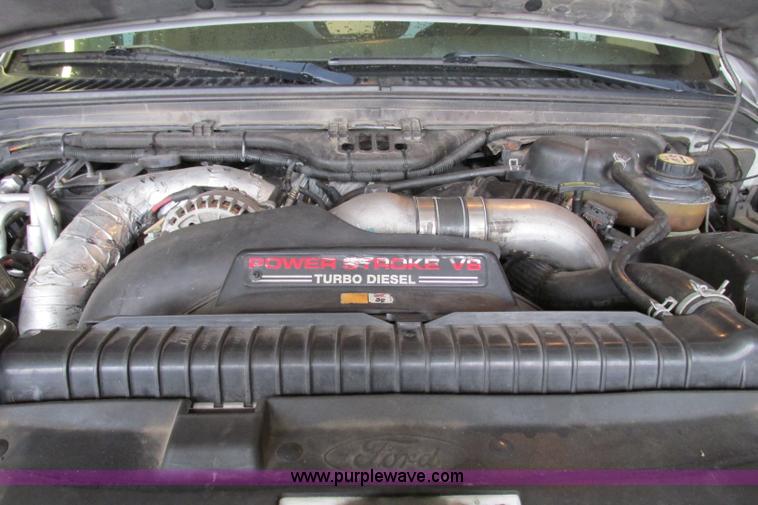 image for item F4704 2003 Ford F350 XL Super Duty ambulance