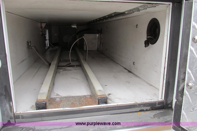 image for item F4704 2003 Ford F350 XL Super Duty ambulance