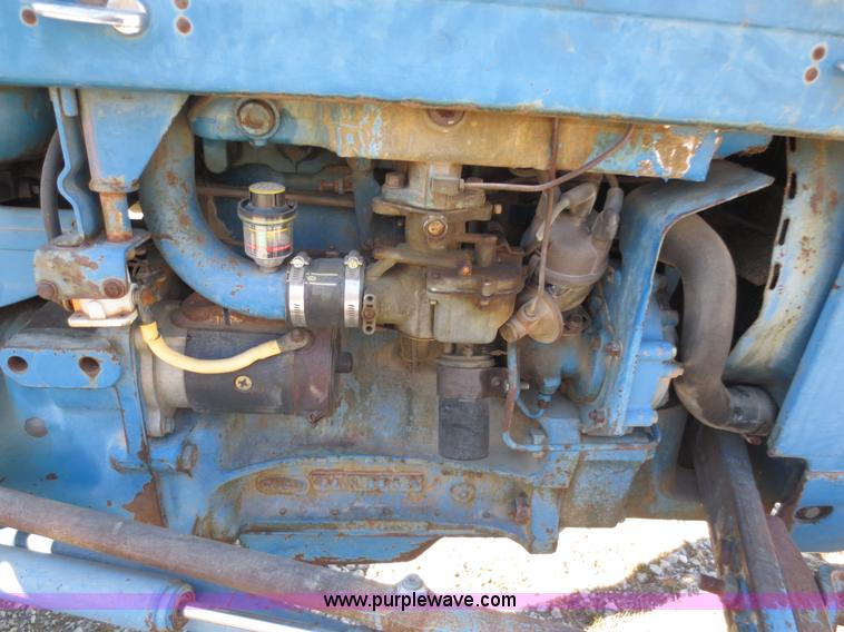 image for item F6591 Ford 3000 tractor