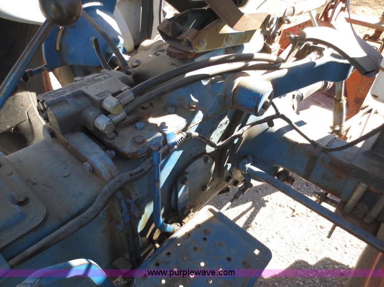 image for item F6591 Ford 3000 tractor