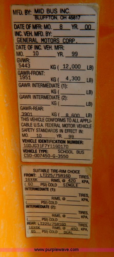 image for item G7678 2000 GMC school bus