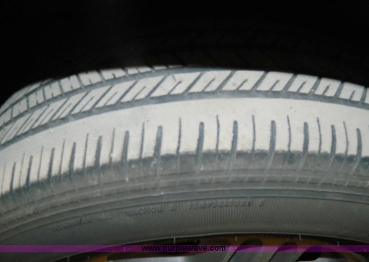 image for item G7681 2002 Chevrolet Venture van