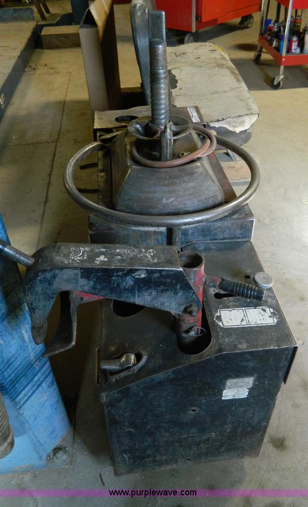 image for item S9229 Coats 20-20A tire changer