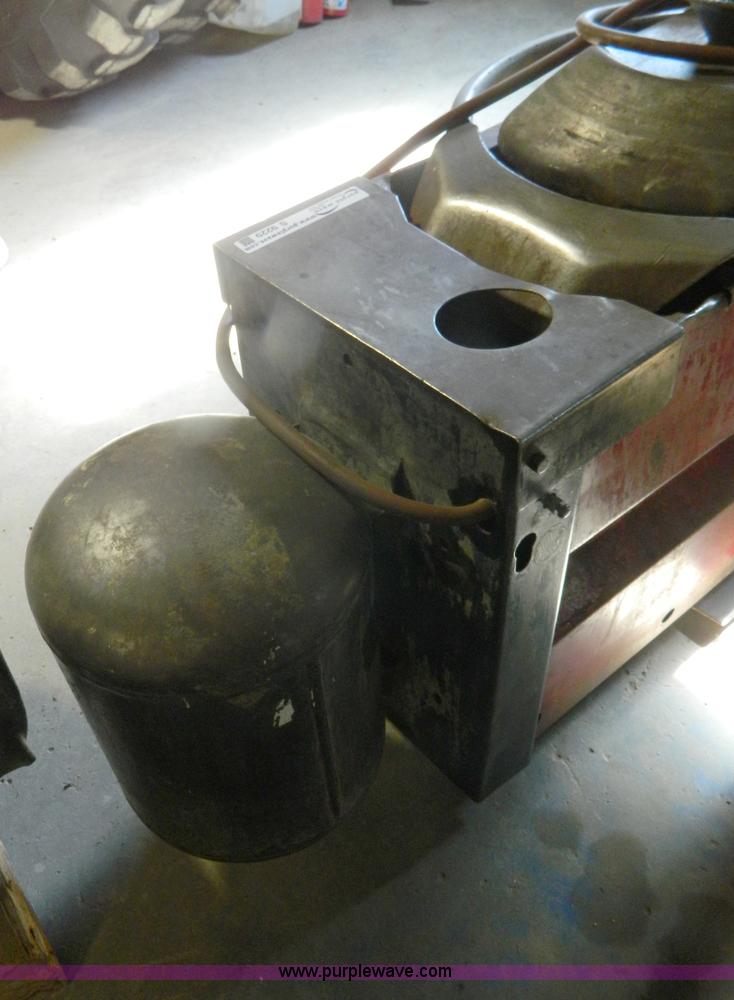 image for item S9229 Coats 20-20A tire changer