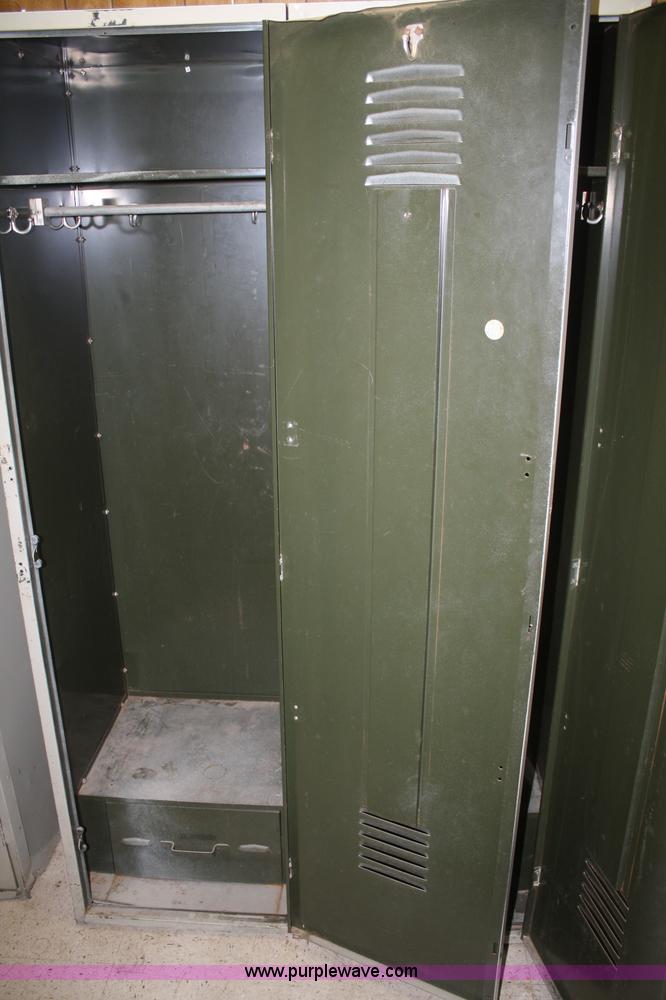 image for item S9906 (2) double lockers