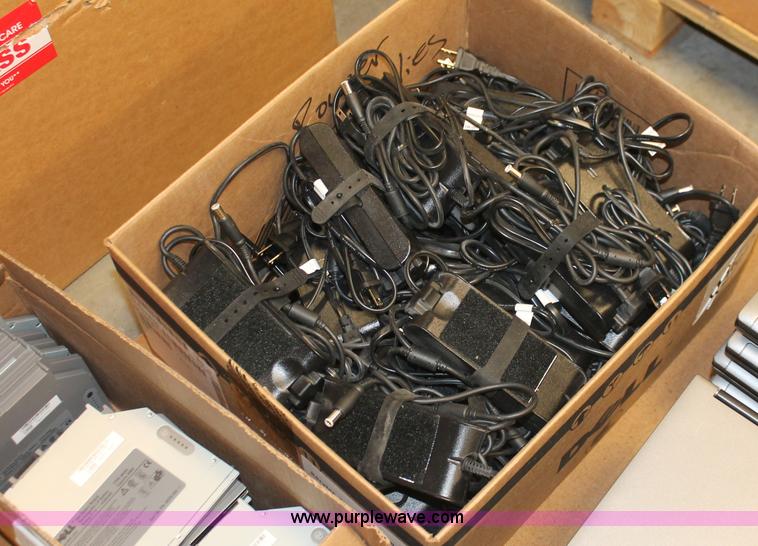 image for item V9014 (26) Dell Lattitude D630 laptop computers