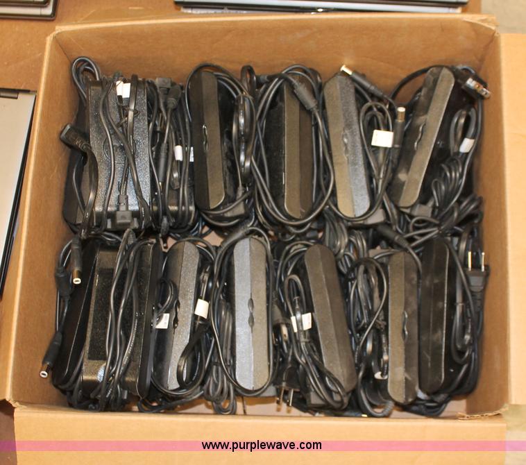 image for item V9015 (26) Dell Lattitude D630 laptop computers