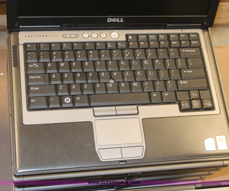 image for item V9018 (26) Dell Lattitude D630 laptop computers
