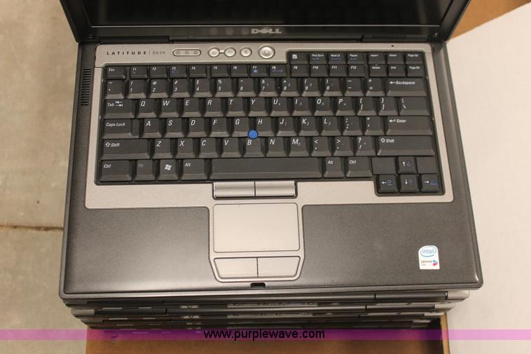 image for item V9023 (22) Dell Lattitude D620 laptop computers