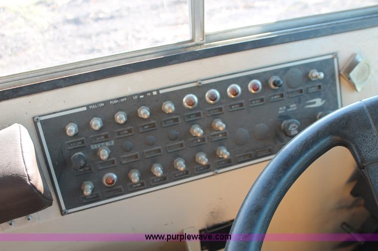 image for item V9054 1994 Blue Bird TC2000 school bus