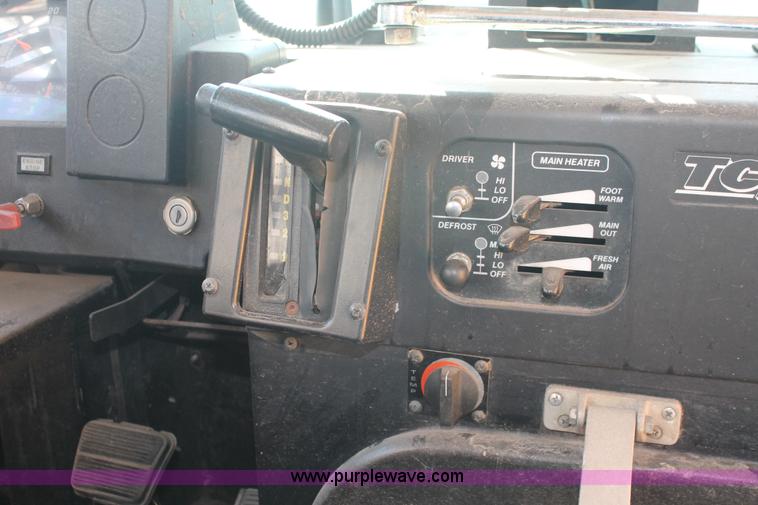 image for item V9054 1994 Blue Bird TC2000 school bus