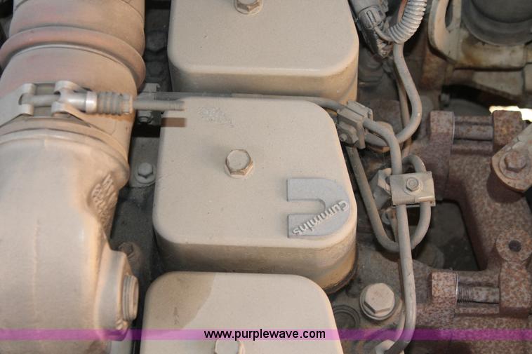 image for item V9054 1994 Blue Bird TC2000 school bus