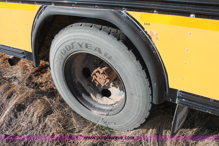 image for item V9054 1994 Blue Bird TC2000 school bus