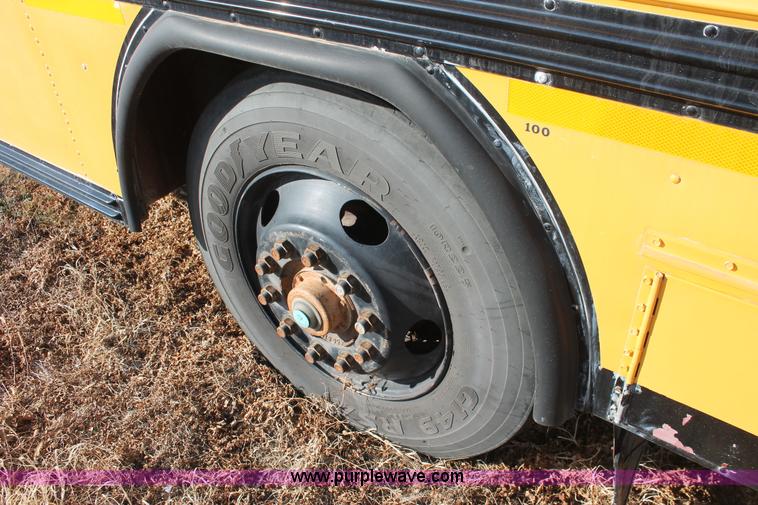 image for item V9054 1994 Blue Bird TC2000 school bus