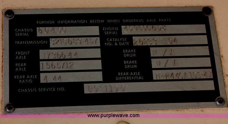 image for item V9054 1994 Blue Bird TC2000 school bus