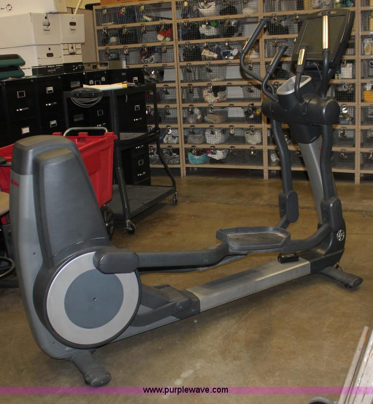 image for item V9122 Life Fitness 95X elliptical cross trainer