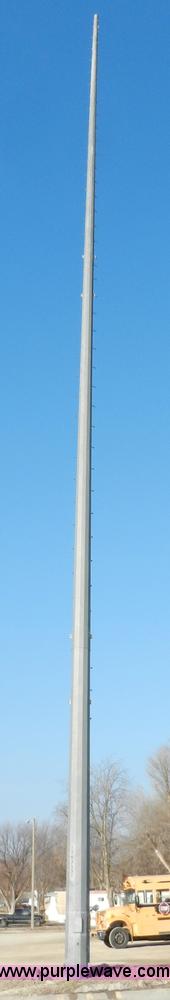 image for item W9505 (4) receiver towers