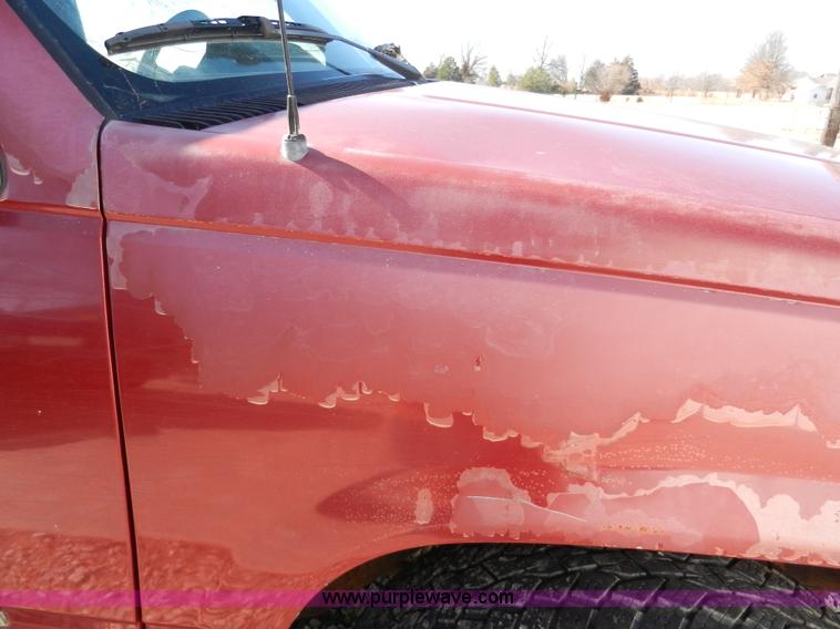 image for item A3918 1992 Chevrolet Cheyenne 1500 pickup truck