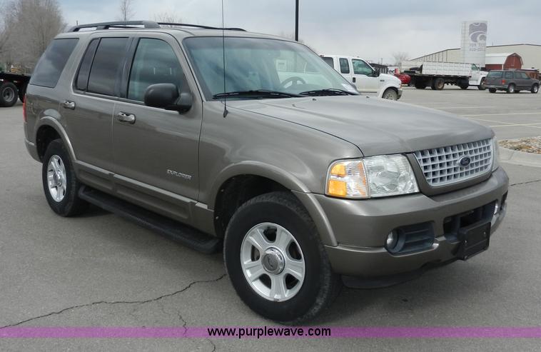 image for item A3964 2002 Ford Explorer Limited SUV