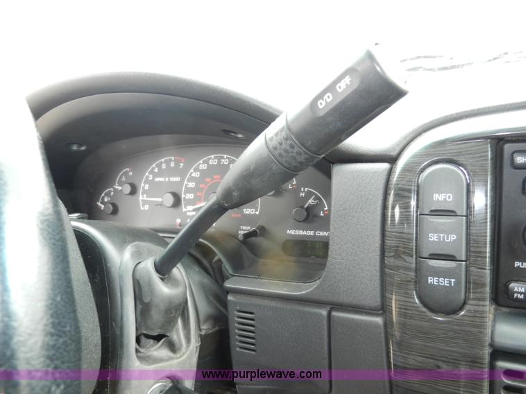 image for item A3964 2002 Ford Explorer Limited SUV