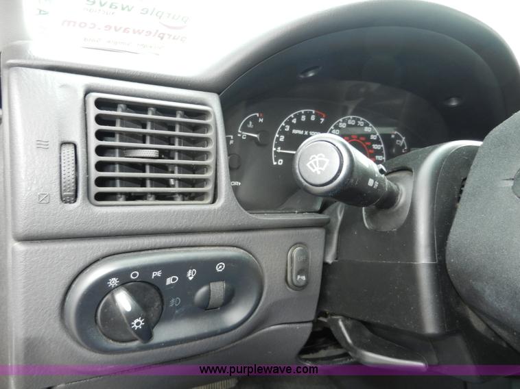 image for item A3964 2002 Ford Explorer Limited SUV