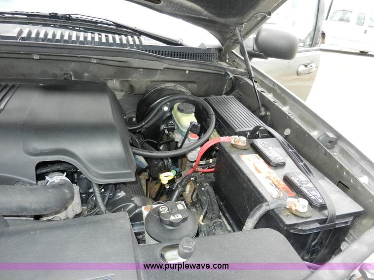 image for item A3964 2002 Ford Explorer Limited SUV