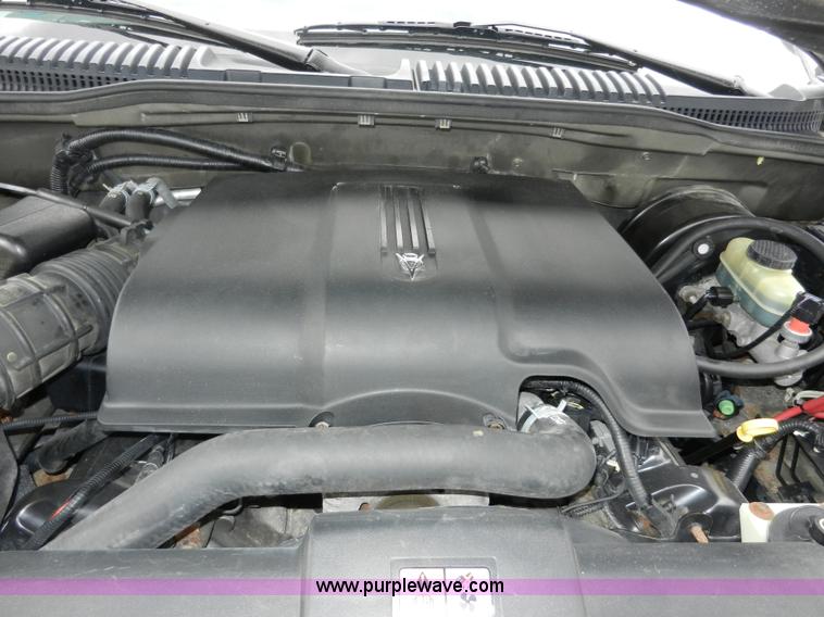 image for item A3964 2002 Ford Explorer Limited SUV