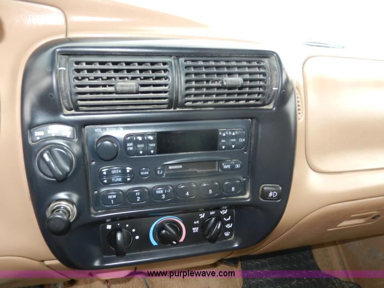 image for item A3971 1996 Ford Ranger STX SuperCab pickup truck