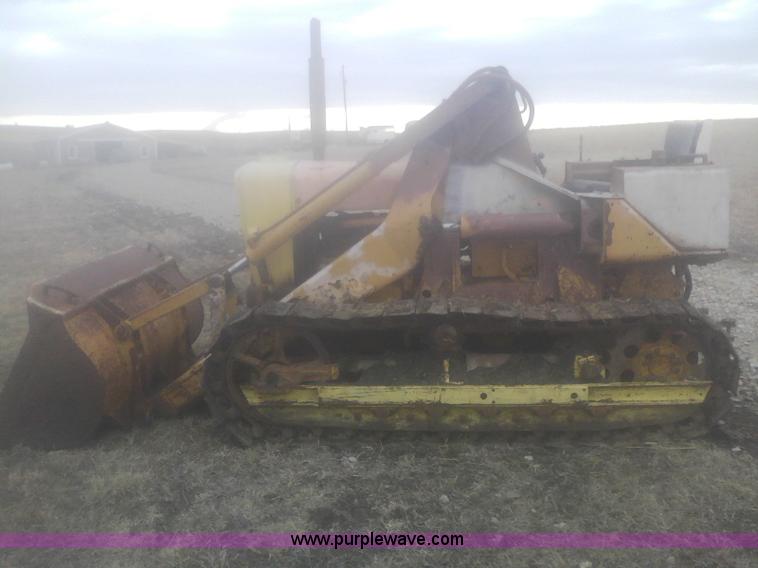 image for item A3973 John Deere 1010 track loader