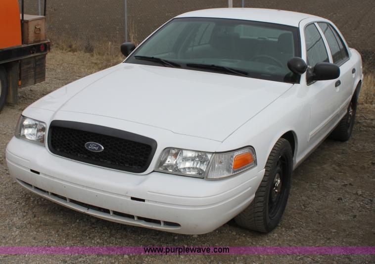 image for item AA9149 2010 Ford Crown Victoria Police Interceptor