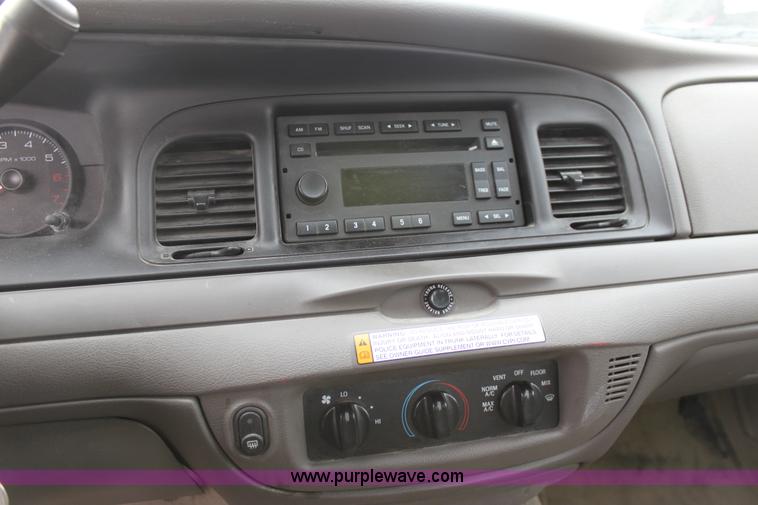 image for item AA9149 2010 Ford Crown Victoria Police Interceptor