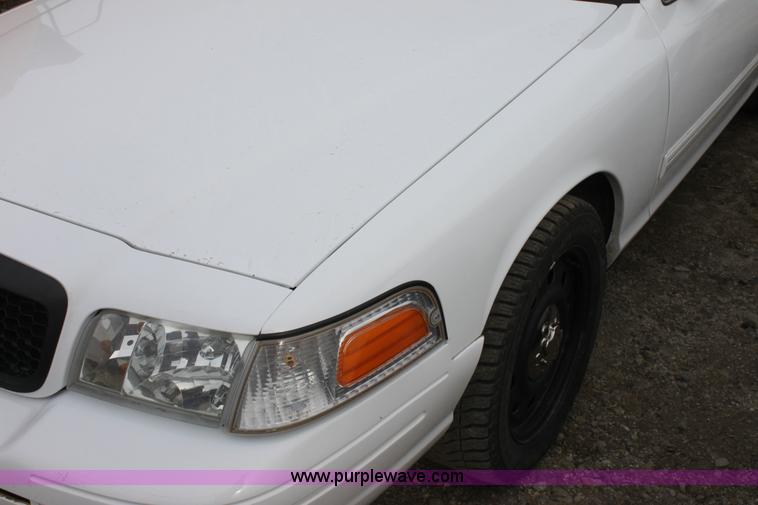 image for item AA9149 2010 Ford Crown Victoria Police Interceptor