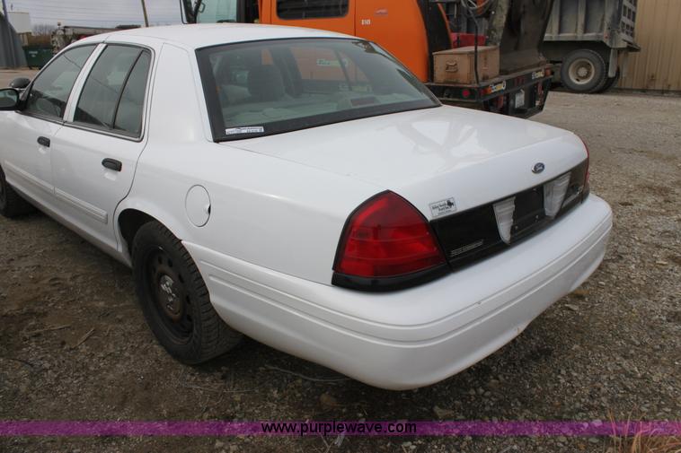 image for item AA9149 2010 Ford Crown Victoria Police Interceptor
