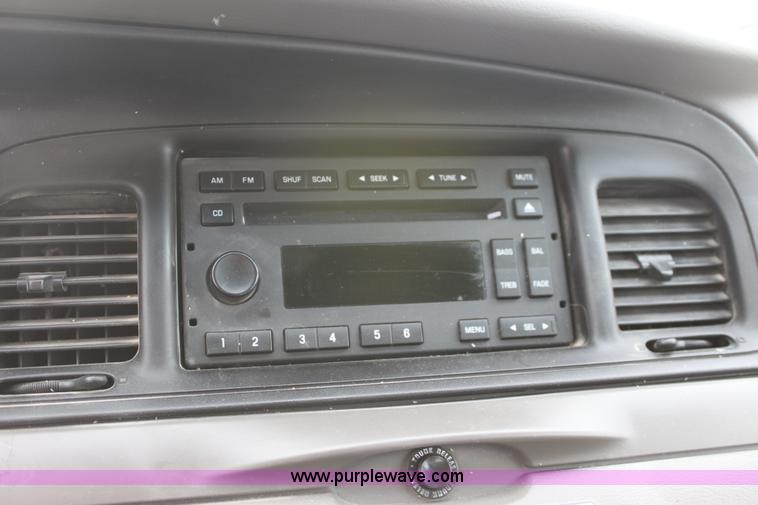 image for item AA9150 2010 Ford Crown Victoria Police Interceptor