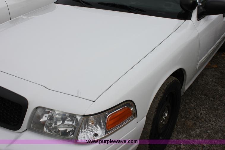 image for item AA9150 2010 Ford Crown Victoria Police Interceptor