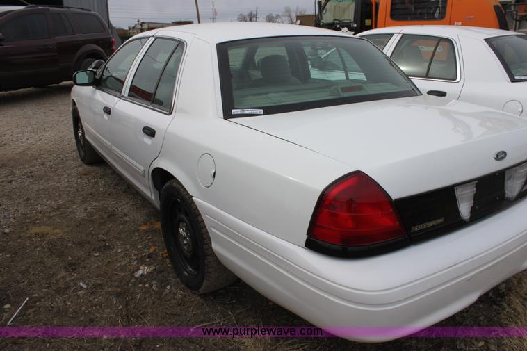 image for item AA9150 2010 Ford Crown Victoria Police Interceptor