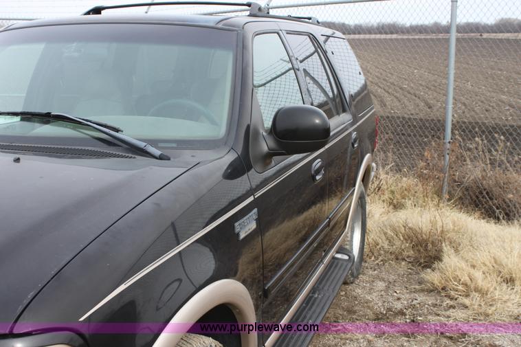 image for item AA9151 1998 Ford Expedition Eddie Bauer SUV