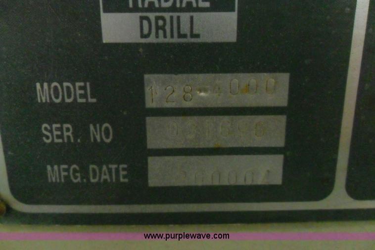 image for item B1847 2000 Rong Fu radial drill press