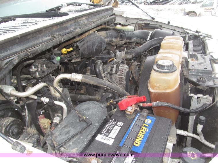 image for item B5343 2003 Ford F350 XL Super Duty pickup truck