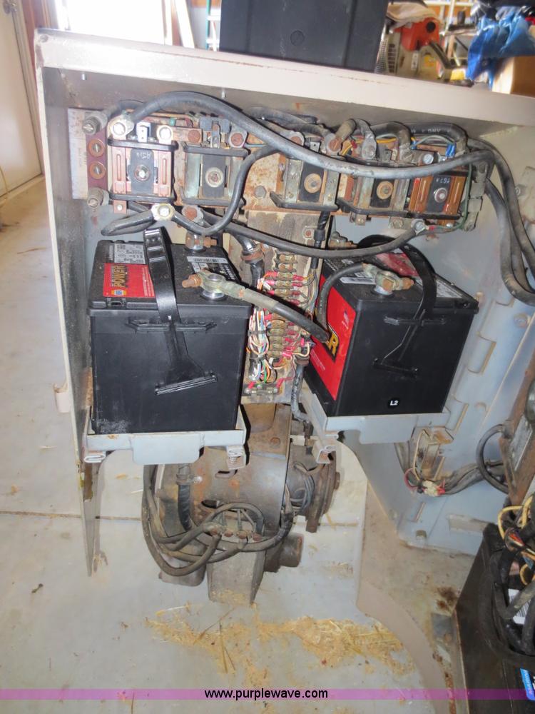 image for item D5762 1979 Crown forklift