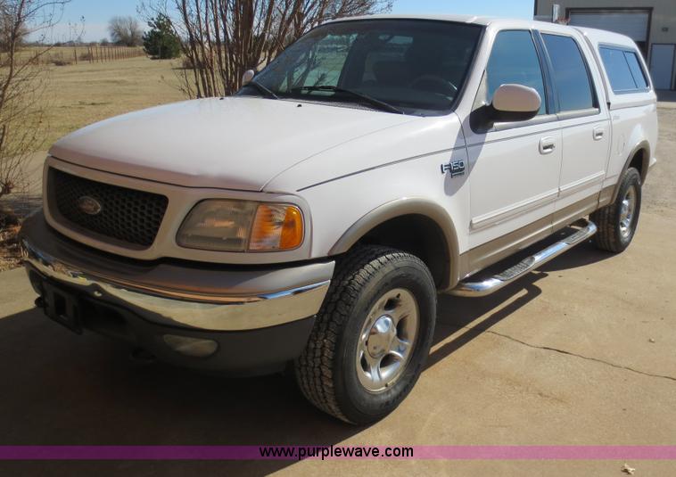 image for item D5763 2001 Ford F150 Lariat SuperCrew pickup truck