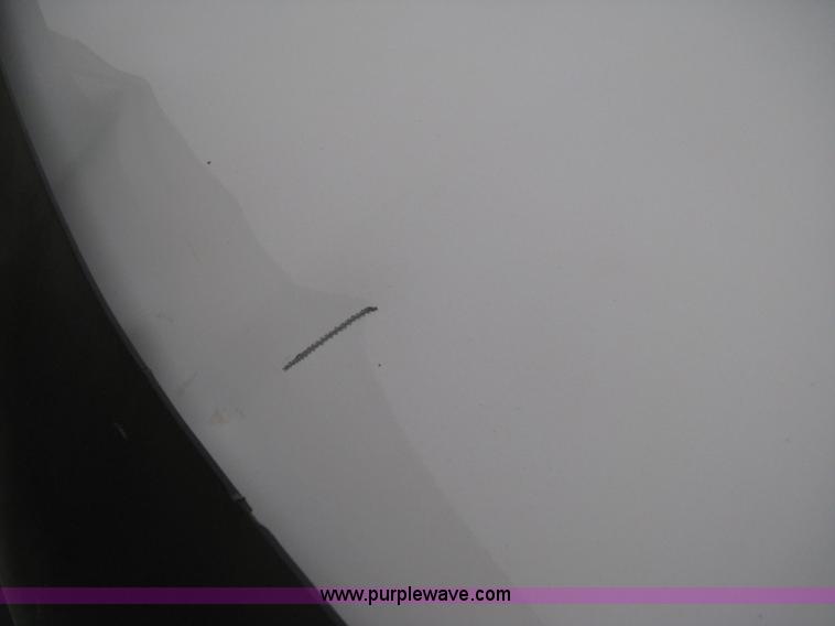 image for item E3081 2002 Chevrolet Silverado 2500 pickup truck