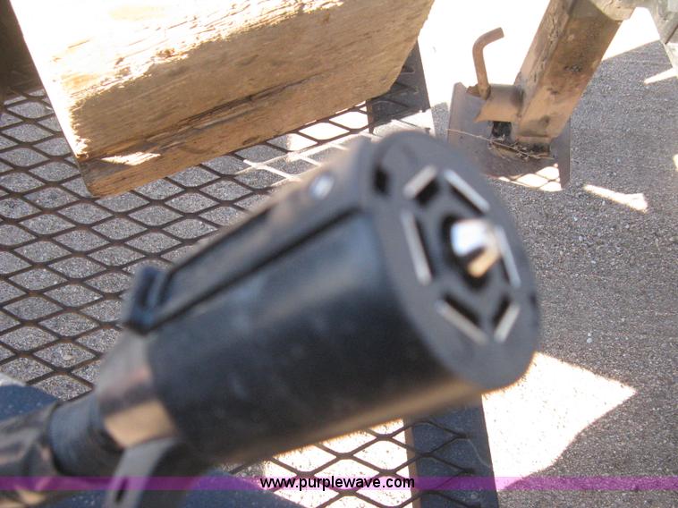 image for item E3083 1993 Terr flatbed equipment trailer